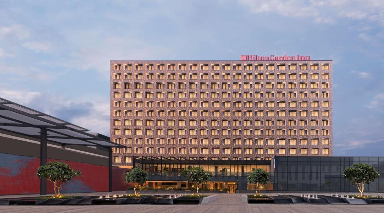 Hilton Garden Inn Bengaluru Embassy Manyata Business Park Экстерьер фото